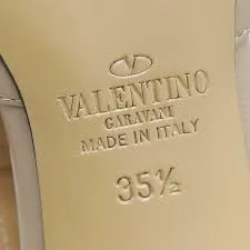 valentino.com